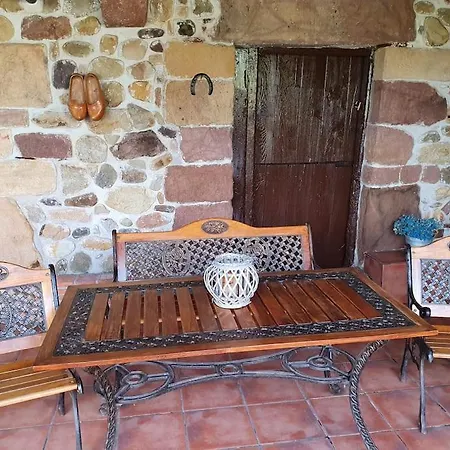 Casa Candidita - Tradicional Casa Montanesa